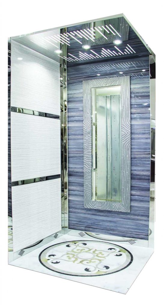 كبينة الملكي فضي 215